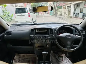 টয়োটা প্রবক্স ২০০৪ সিলভার
