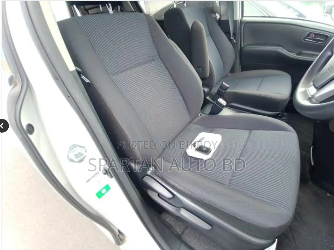 Toyota Noah 2021 Pearl