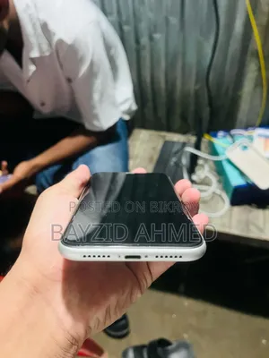 Apple iPhone 11 128 GB White