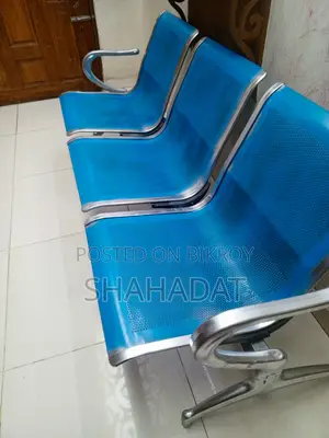 ওয়েটিং ৩ সিটার চেয়ার