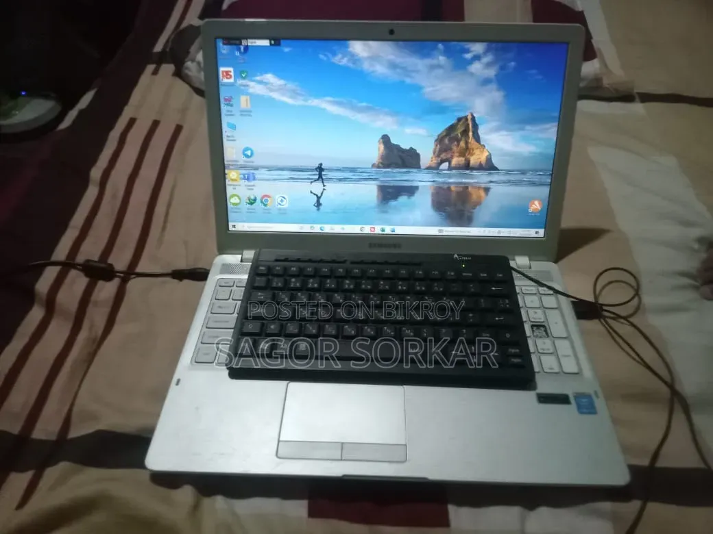 Laptop Samsung 4GB Intel Core i5 SSD 256GB