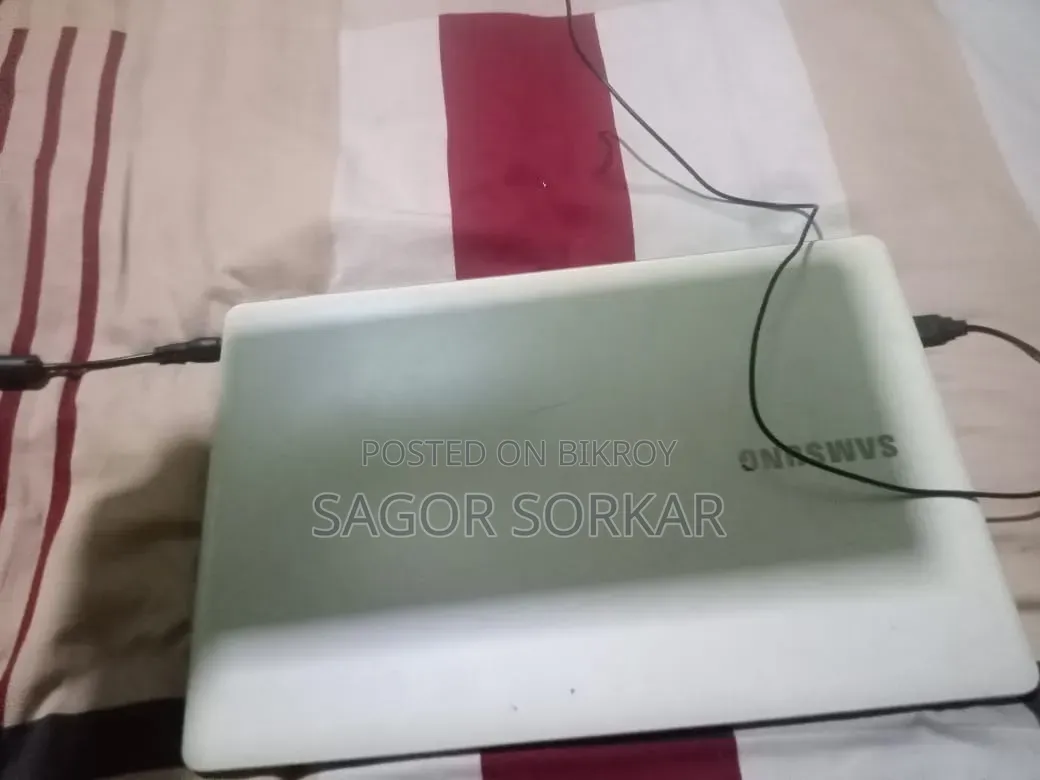 Laptop Samsung 4GB Intel Core i5 SSD 256GB