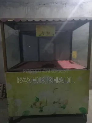 Food Cart With Glass