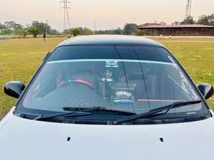 Toyota Noah 2002 Pearl