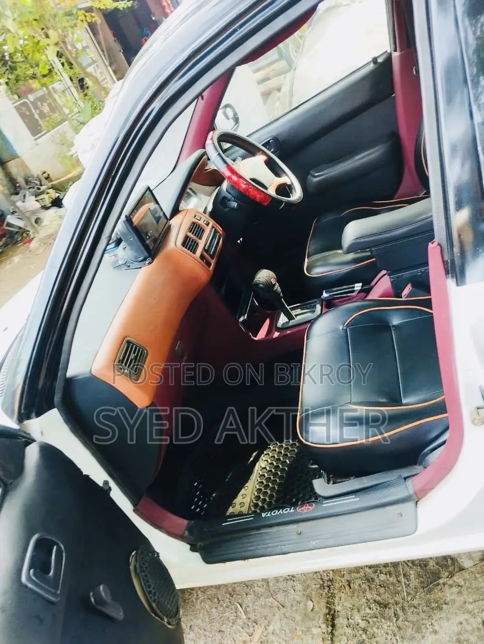 Toyota Noah 2002 Pearl