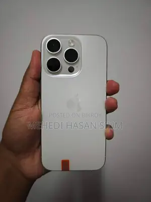 অ্যাপল আইফোন ১৫ প্রো ১২৮ জিবি সিলভার