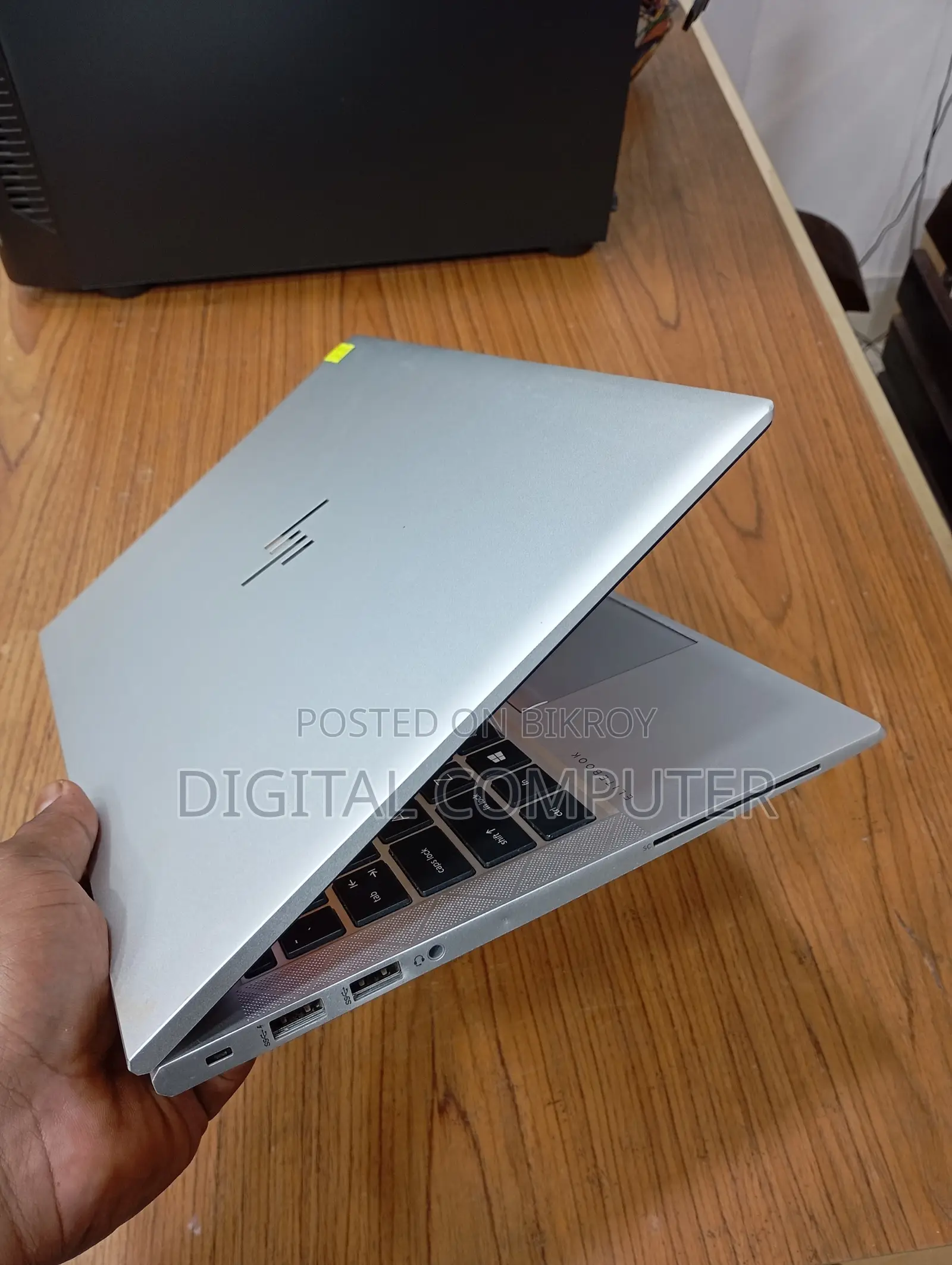 Laptop HP EliteBook 840 G8 16GB Intel Core i5 SSD 256GB