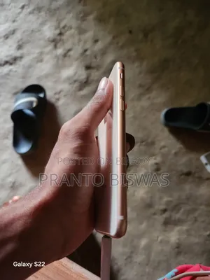 Apple iPhone 8 64 GB Rose Gold