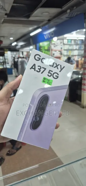 নতুন স্যামসাং গ্যালাক্সি এ৩৭ ১২৮ জিবি গোলাপি