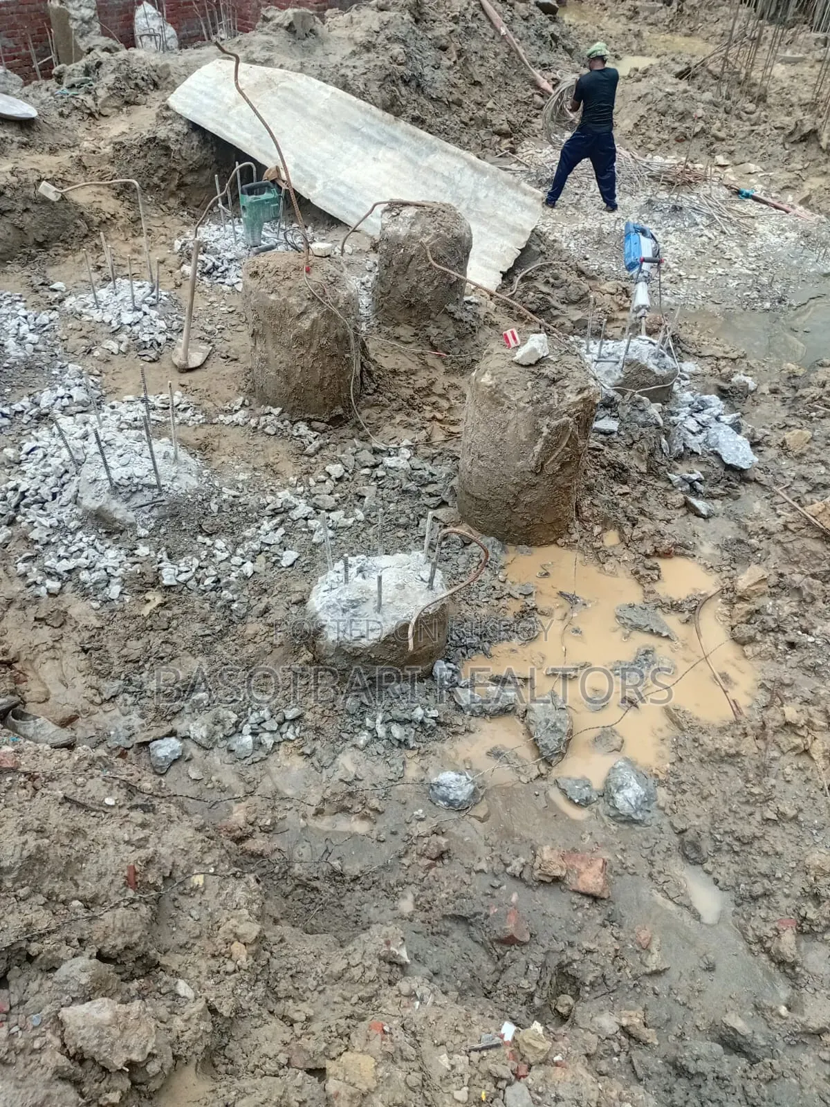 পুবায়ন সিটি, বাড্ডাতে ৪ বেডরুমের কনডো বিক্রয়ের জন্য