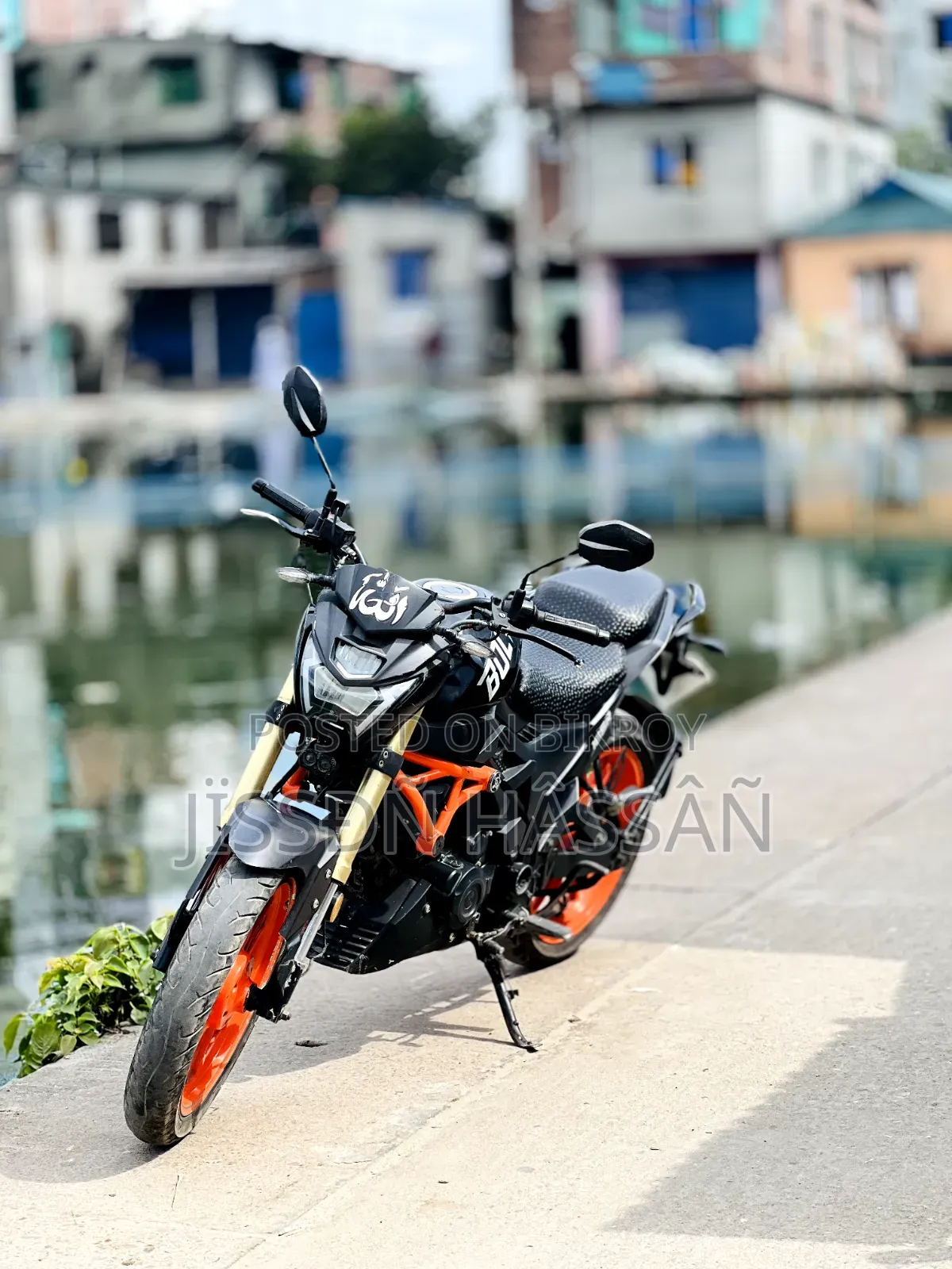 Runner Bolt 165R 2022 Black