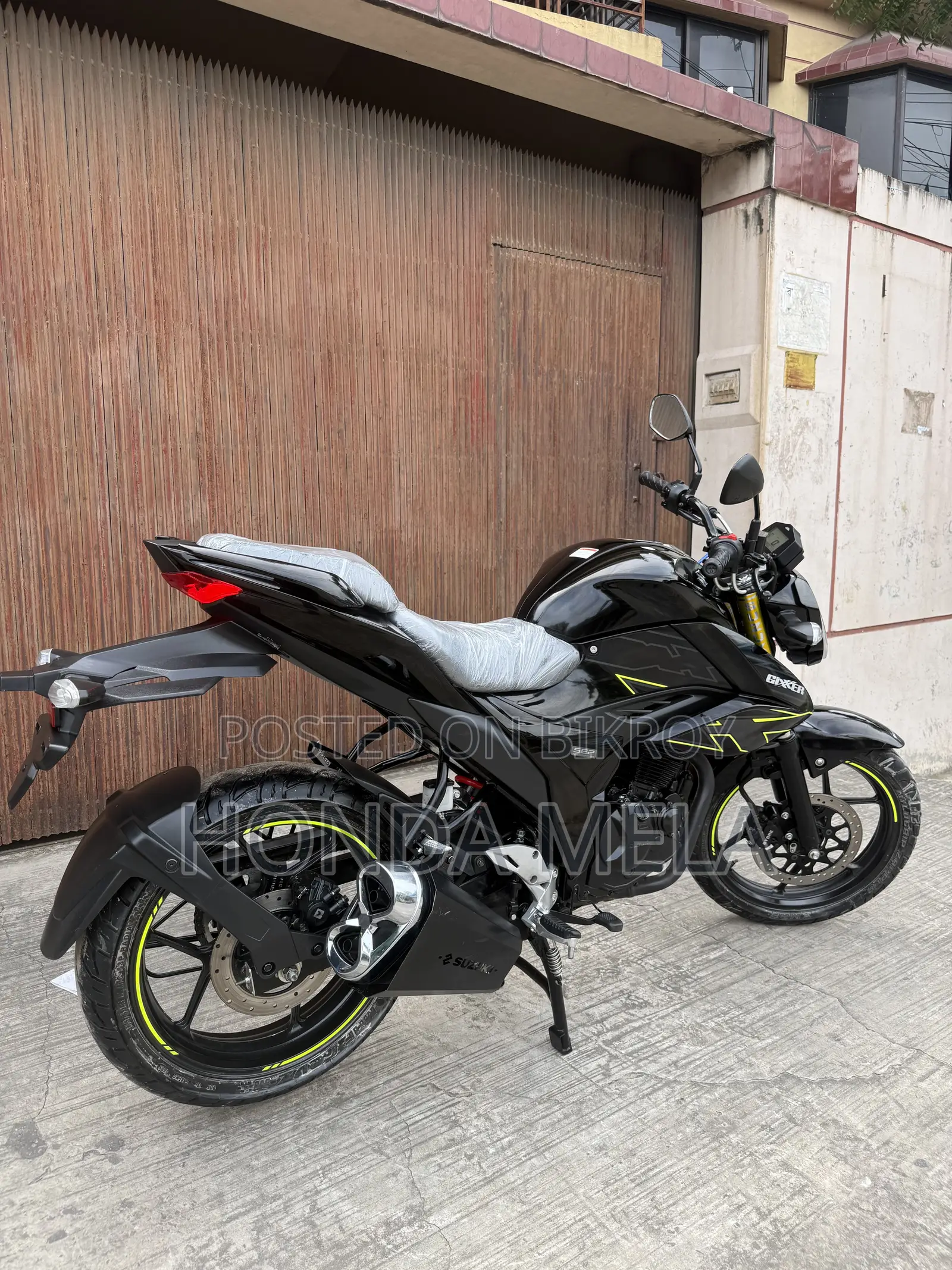 Suzuki Gixxer 2025 Black