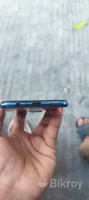 Vivo V21e 128 GB Blue