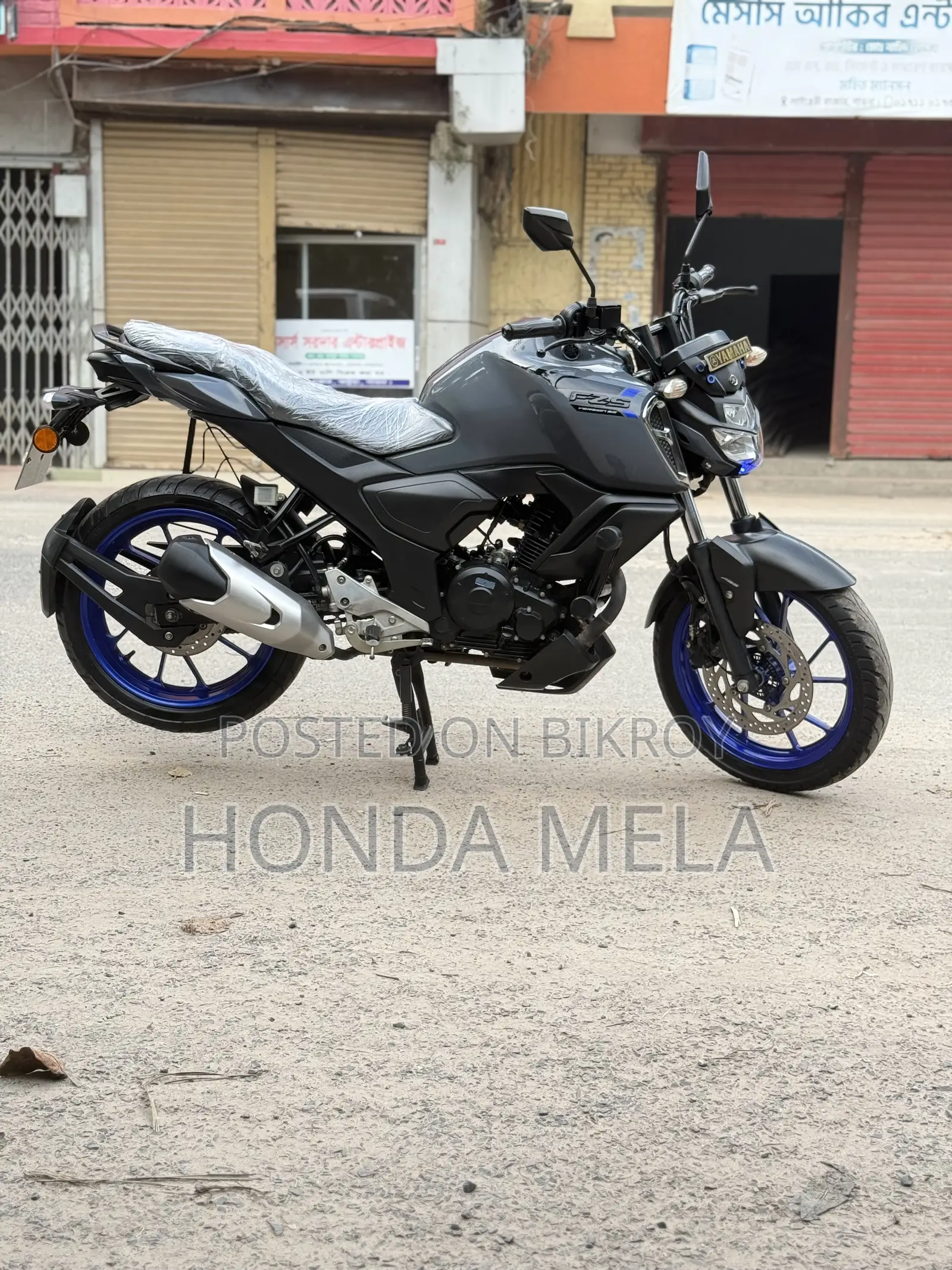 Yamaha FZS V3 2023 Gray