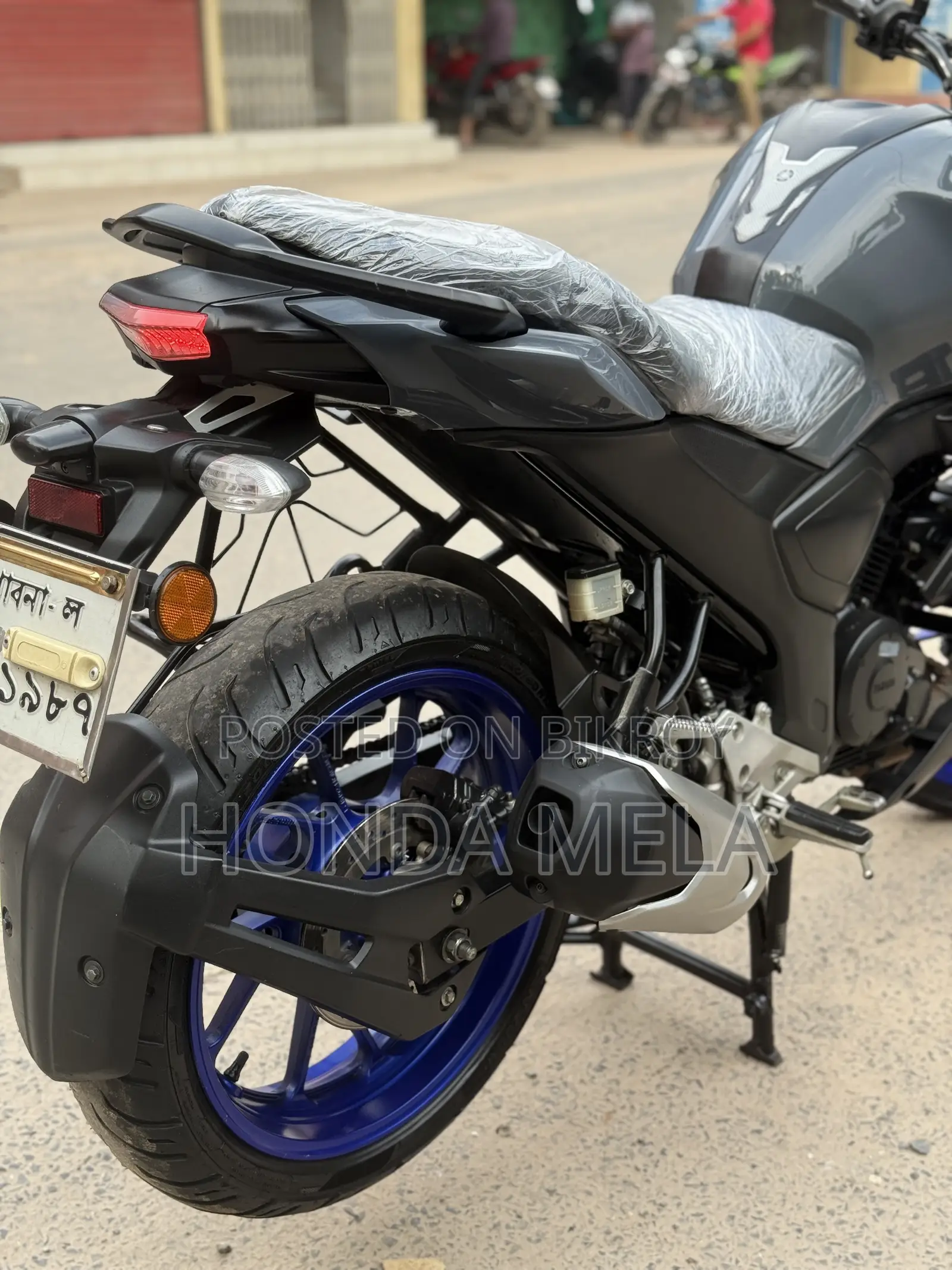 Yamaha FZS V3 2023 Gray
