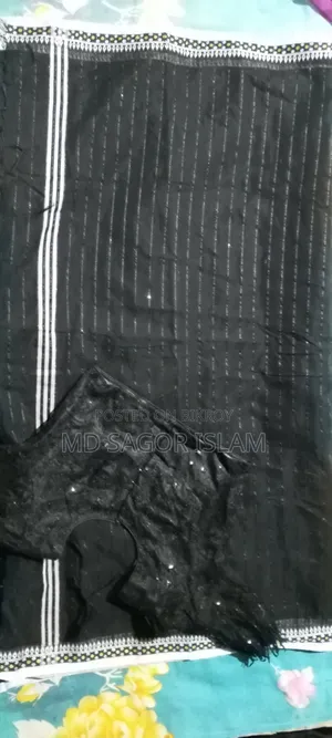 নিউ ব্লাক চুমকি শাড়ি