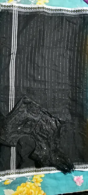 নিউ ব্লাক চুমকি শাড়ি