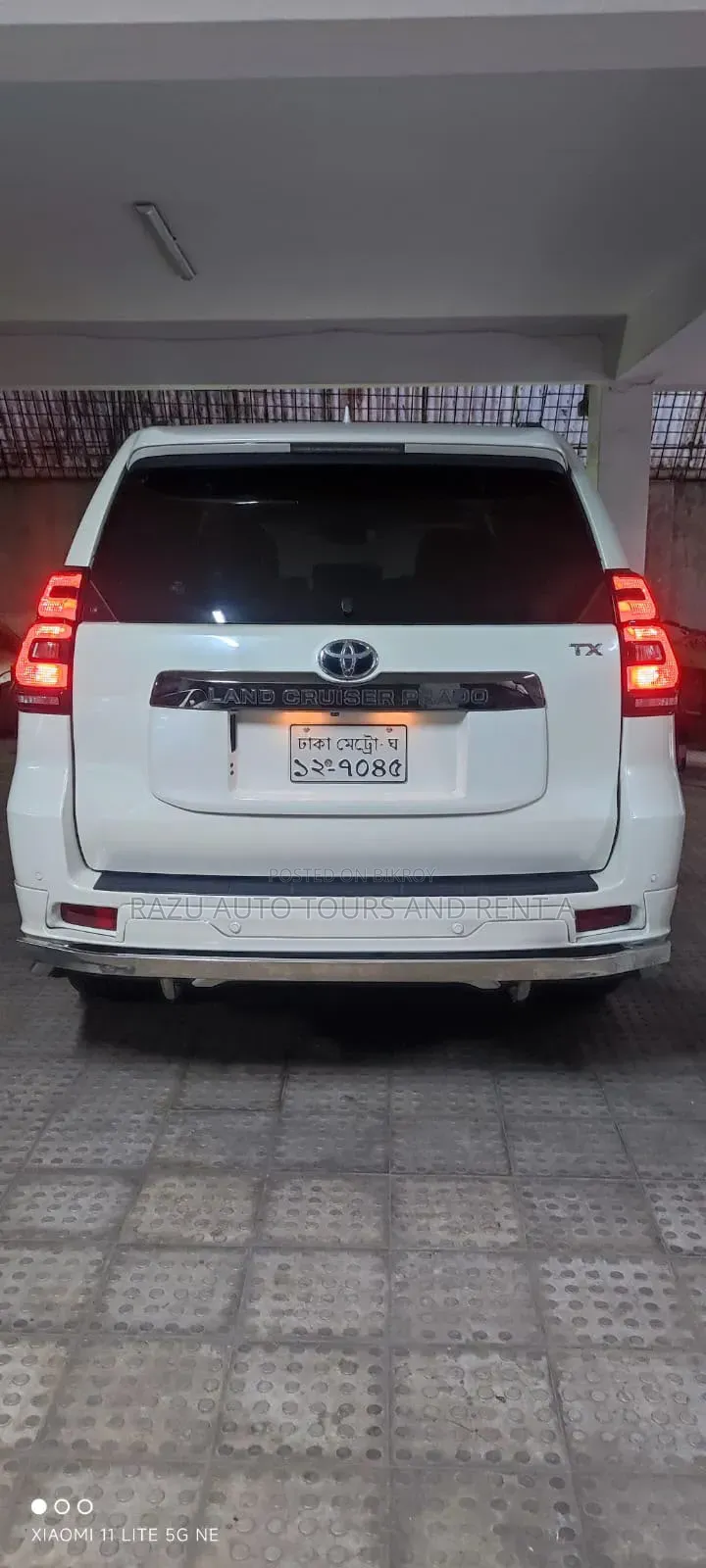 ভাড়ার জন্য প্রাডো