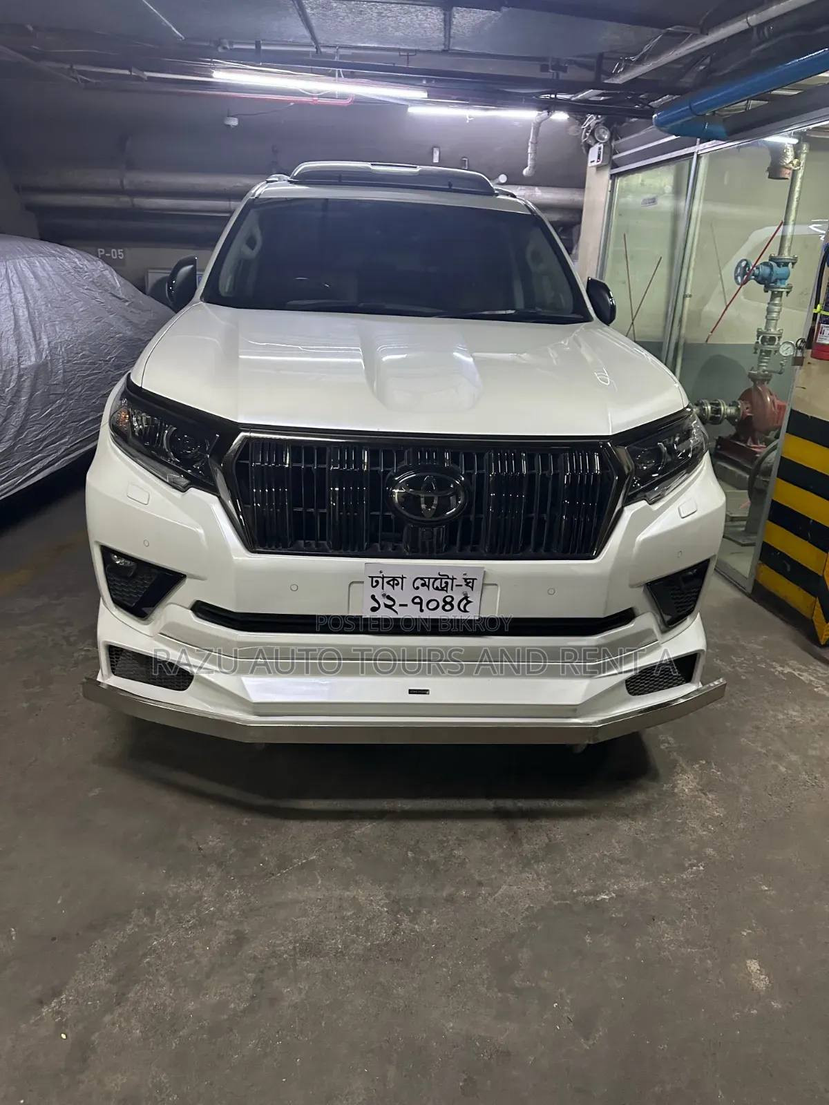 ভাড়ার জন্য প্রাডো