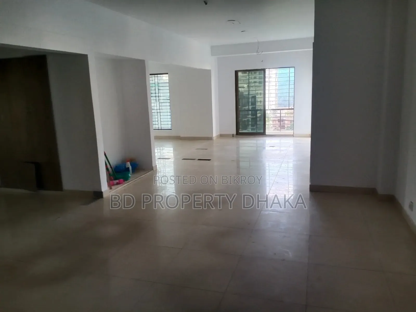 6300 SQFT 2flat Nice Building Office Space Rent in Banani