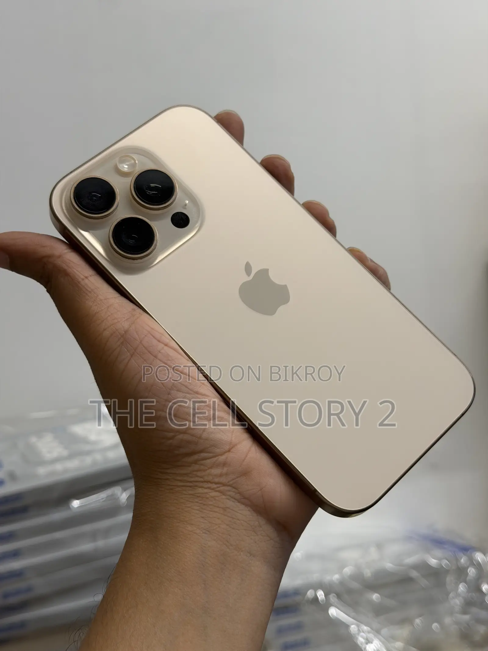 Apple iPhone 16 Pro 128 GB Gold