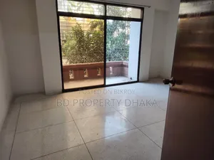 2200 SQFT Office Space Rent in Banani