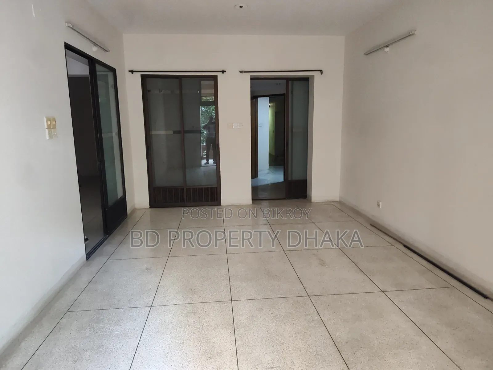 2200 SQFT Office Space Rent in Banani