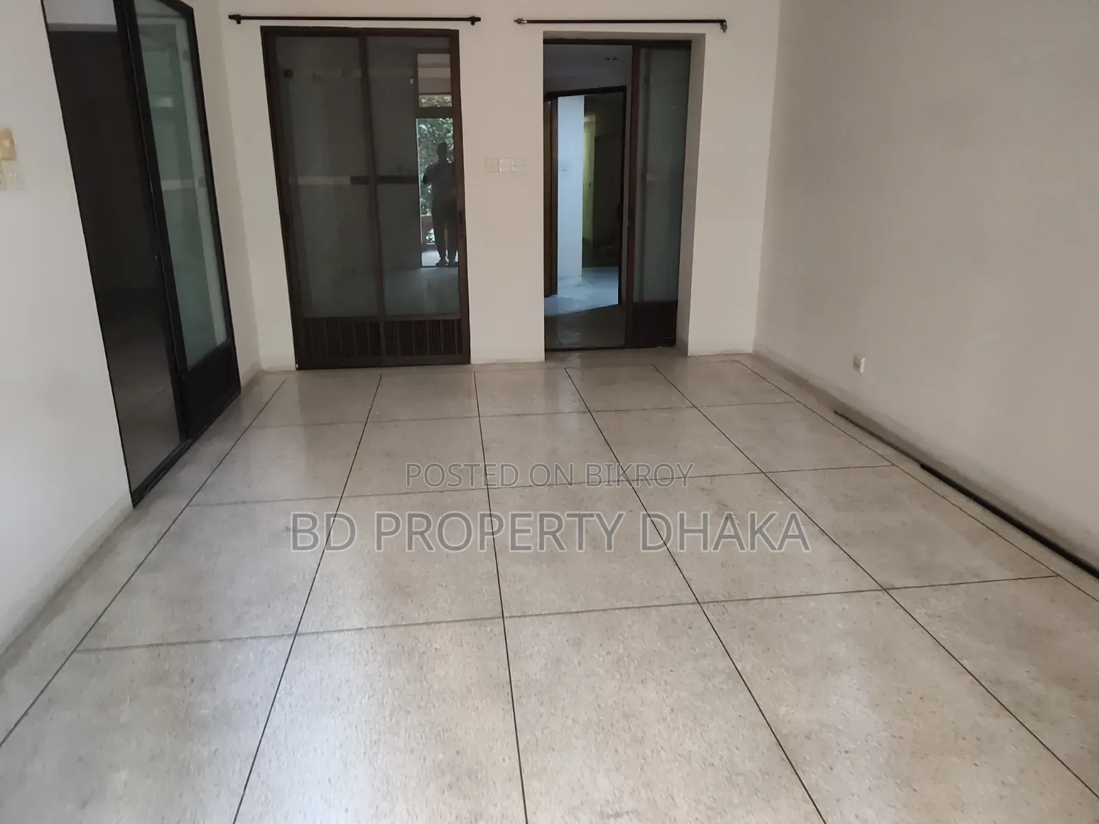 2200 SQFT Office Space Rent in Banani