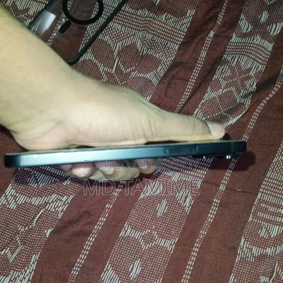 New Apple iPhone 15 Plus 128 GB Black