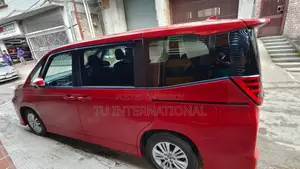 Toyota Noah 2023 Red