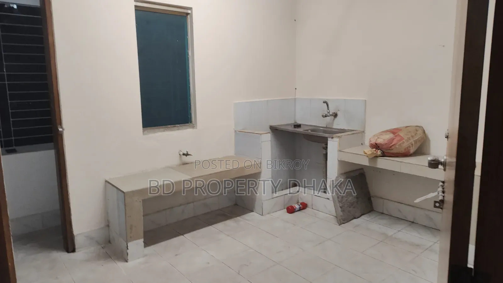 2950 SQFT Nice Office Space Rent in Banani