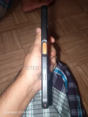 ইটেল এ২০০+ ৬৪ জিবি অরেঞ্জ