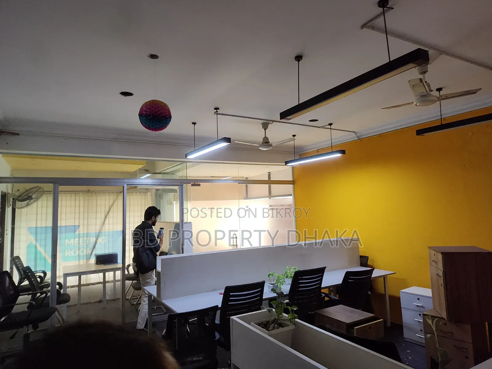 3600 SQFT Nice Open Office Space Rent in Banani