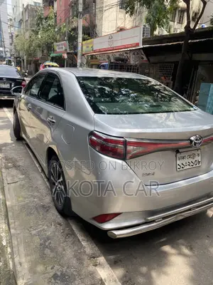 টয়োটা সাই ২.৪ হাইব্রিড এফডব্লিউডি ২০১৪ সিলভার