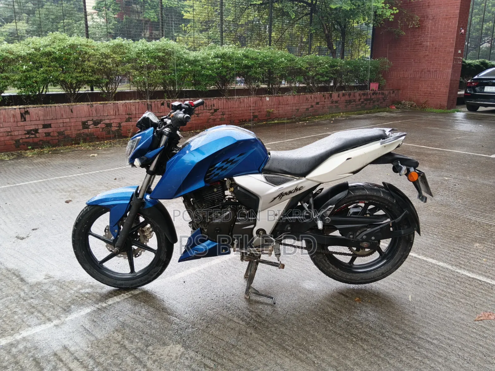 টিভিএস অ্যাপাচে ১৬০ ৪ভি ২০১৯ নীল
