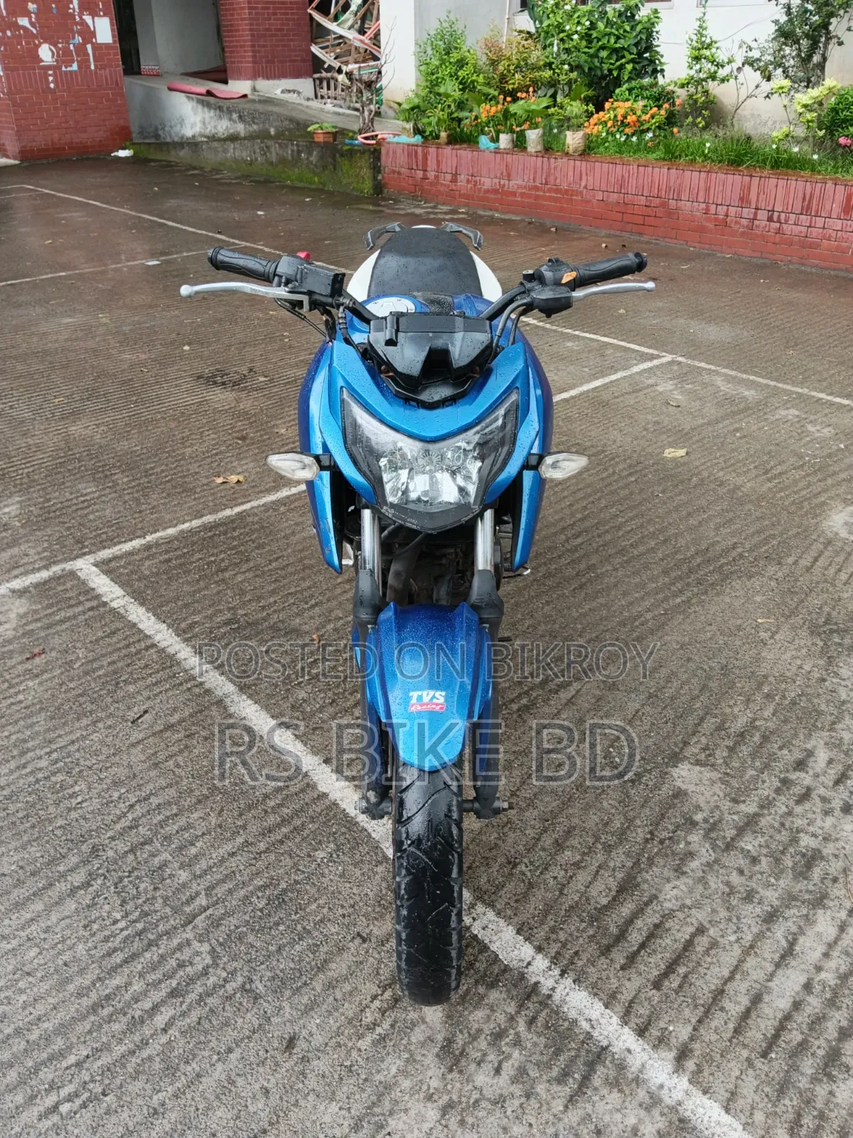 টিভিএস অ্যাপাচে ১৬০ ৪ভি ২০১৯ নীল