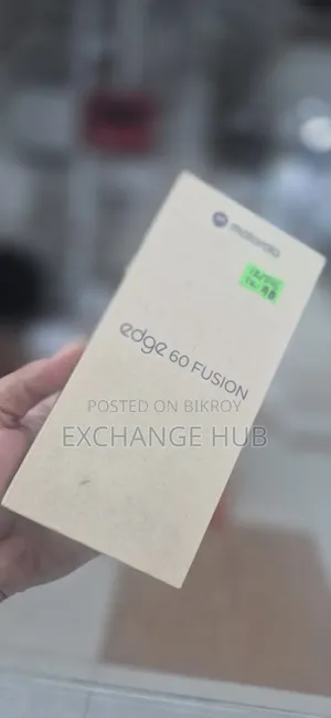 নতুন মটোরোলা এজ ৬০ ফিউশন ২৫৬ জিবি