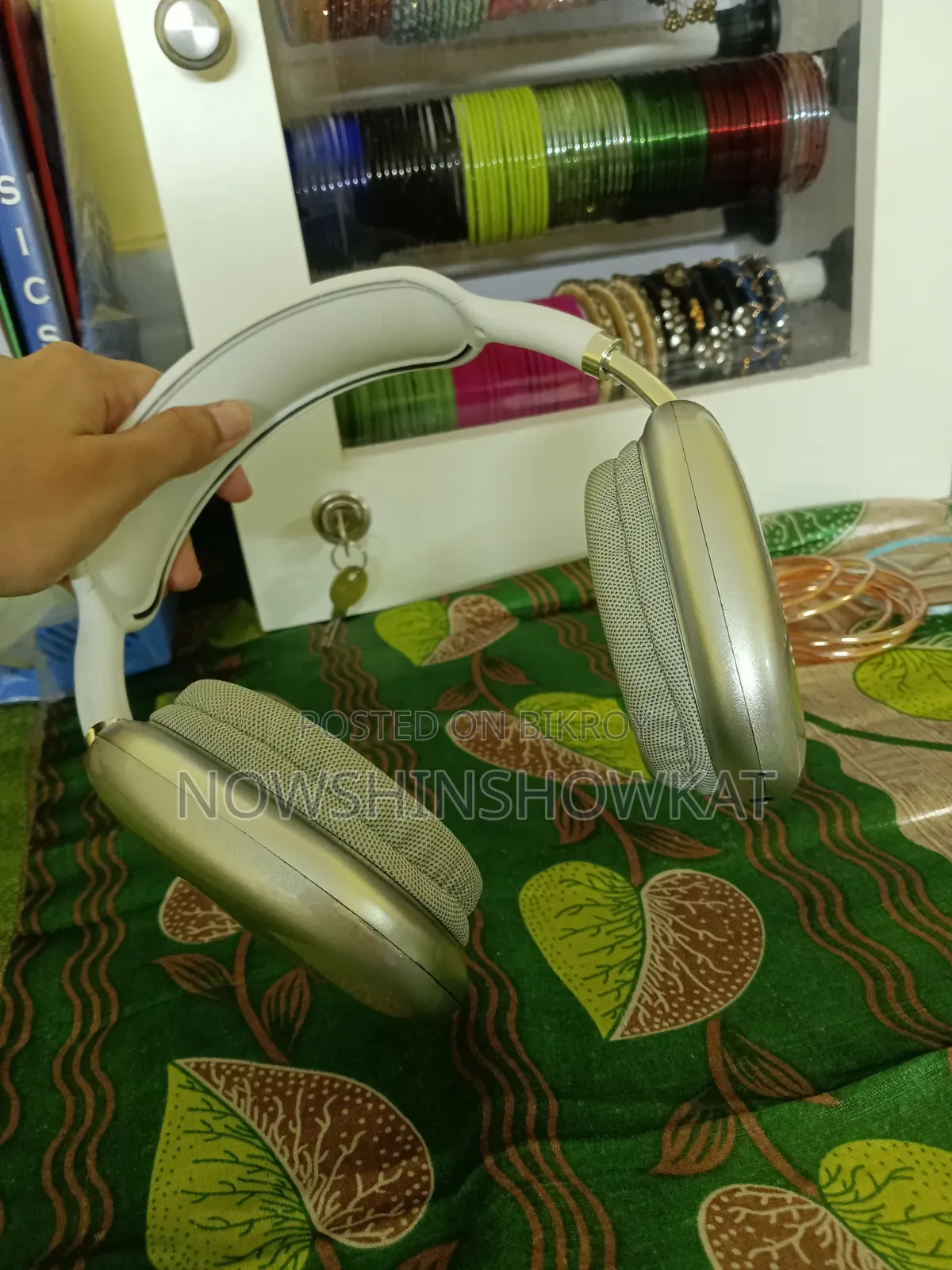 P9 Headphone