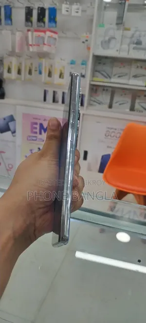 টেকনো ক্যামন ৪০ ২৫৬ জিবি