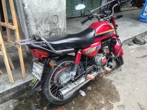Hero Dawn 100 2009 Red