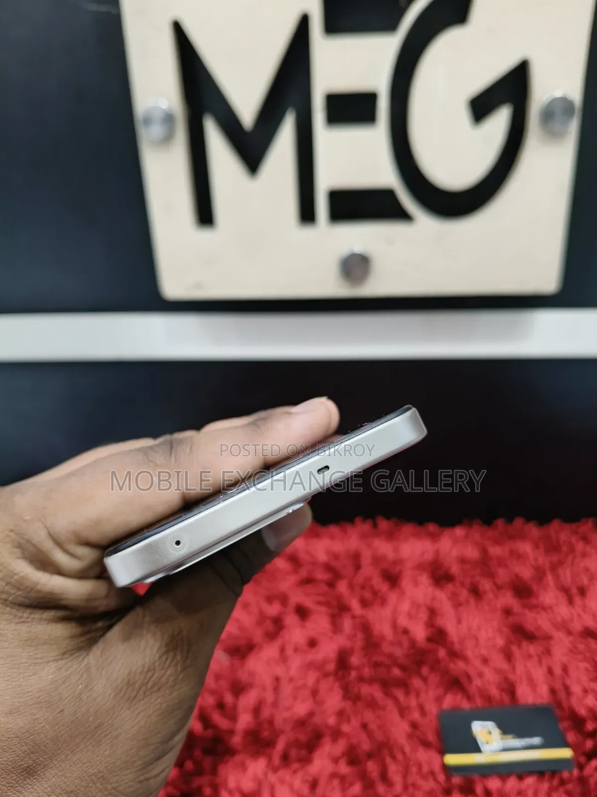 Realme 15T 256 GB Silver