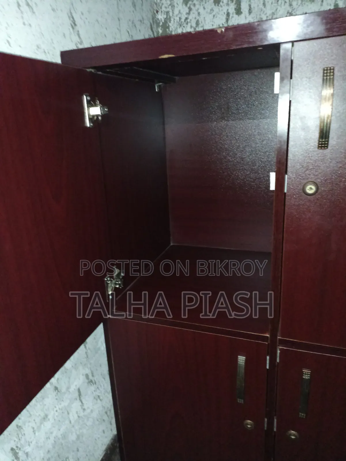 6-Compartment Wooden Locker Cabinet. 6-Door Storage Cabinet