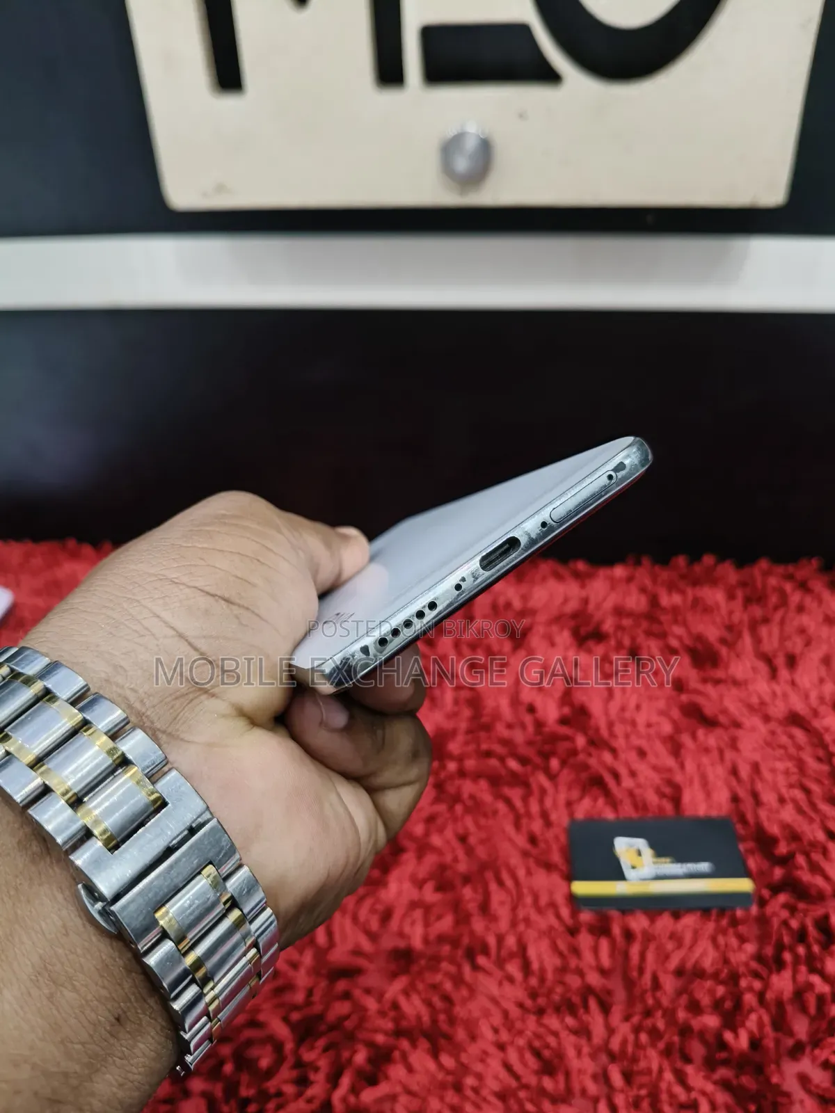 Vivo V50e 128 GB White
