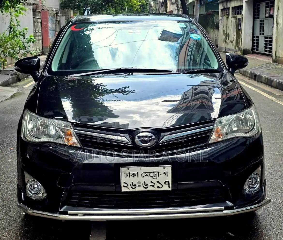 Toyota Corolla Fielder 1.5 Petrol All-Wheel Drive 2012 Black