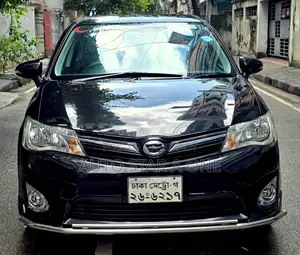 Toyota Corolla Fielder 1.5 Petrol All-Wheel Drive 2012 Black