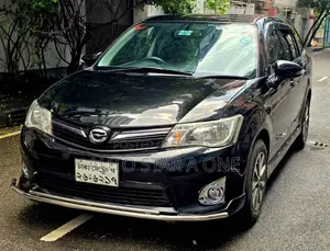 Toyota Corolla Fielder 1.5 Petrol All-Wheel Drive 2012 Black