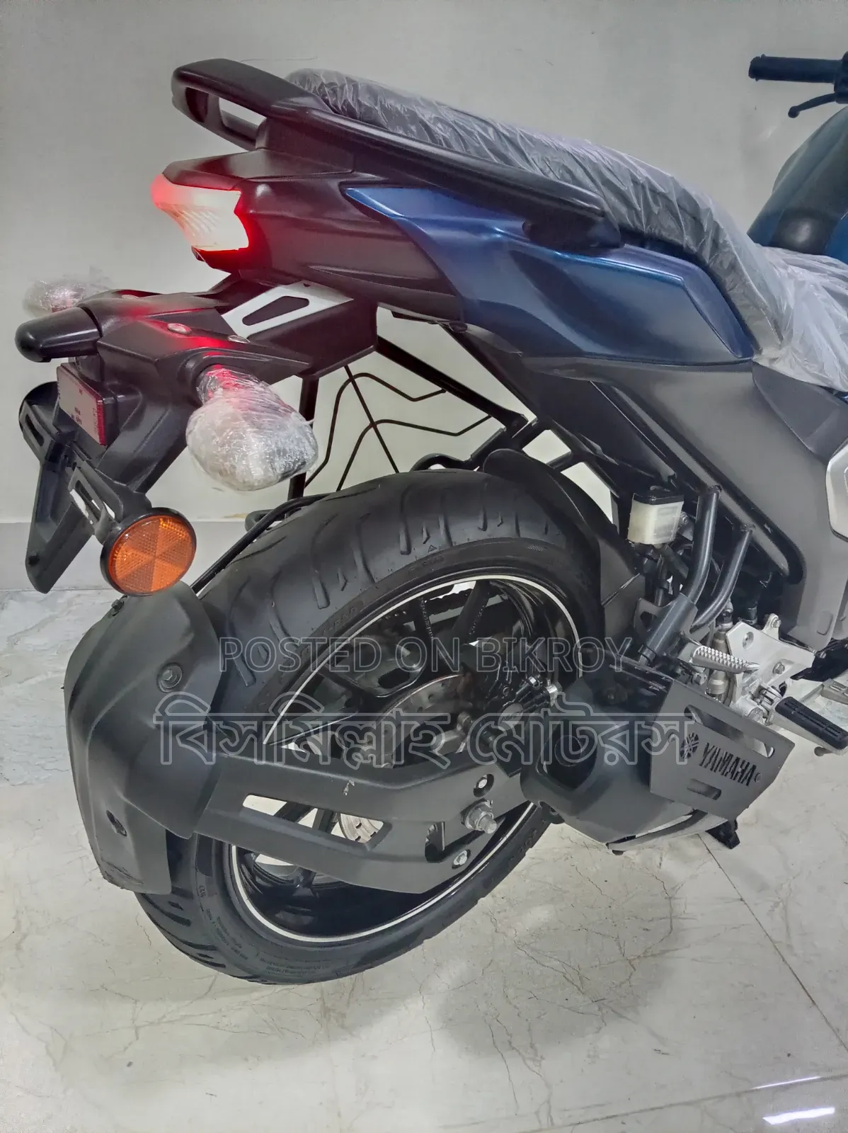 ইয়ামাহা এফজেডএস ভি৩ ২০২৪ ব্লু