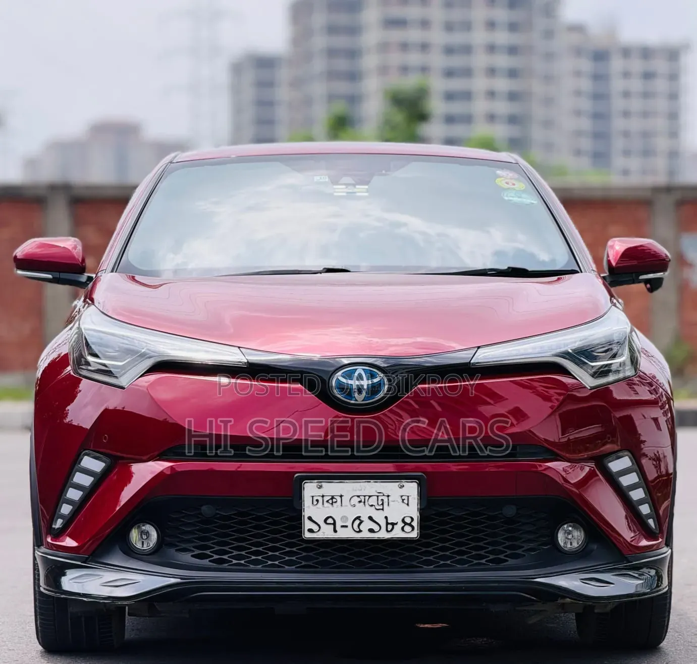 Toyota C-HR 2017 Maroon