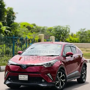 Toyota C-HR 2017 Maroon