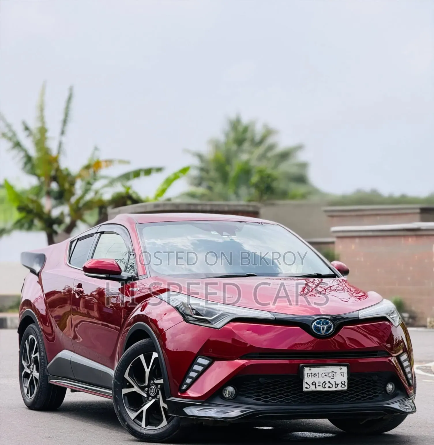 Toyota C-HR 2017 Maroon
